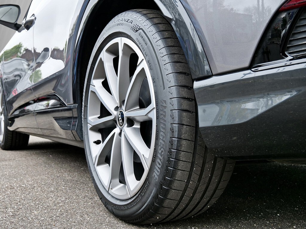 Image about Audi Q4 e-tron 40 e-tron