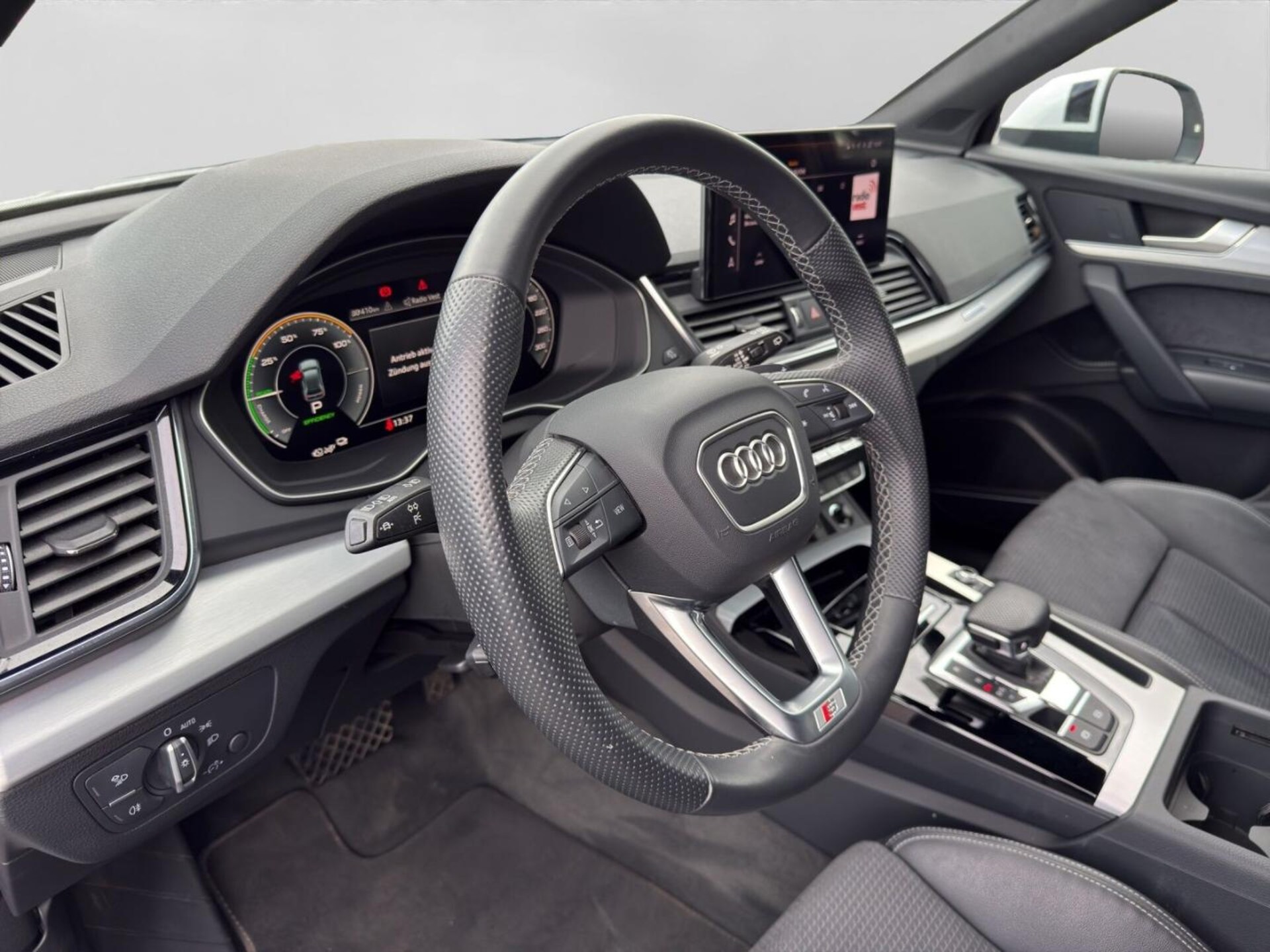 Audi Q5 TFSI e S line