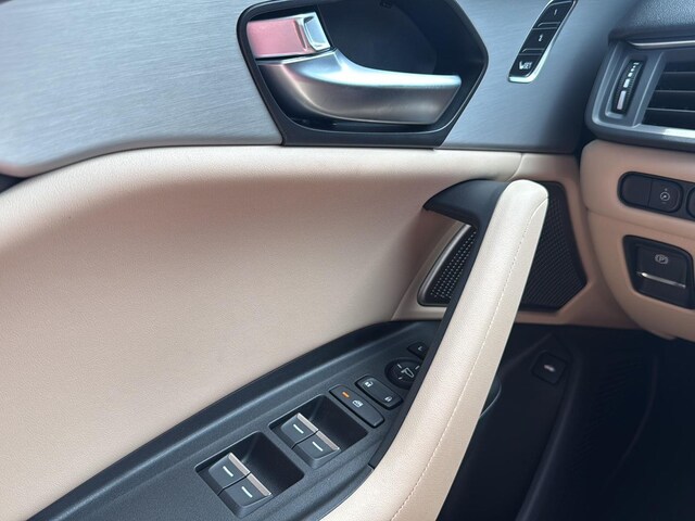 2025 Acura TLX Technology Package - Photo 29