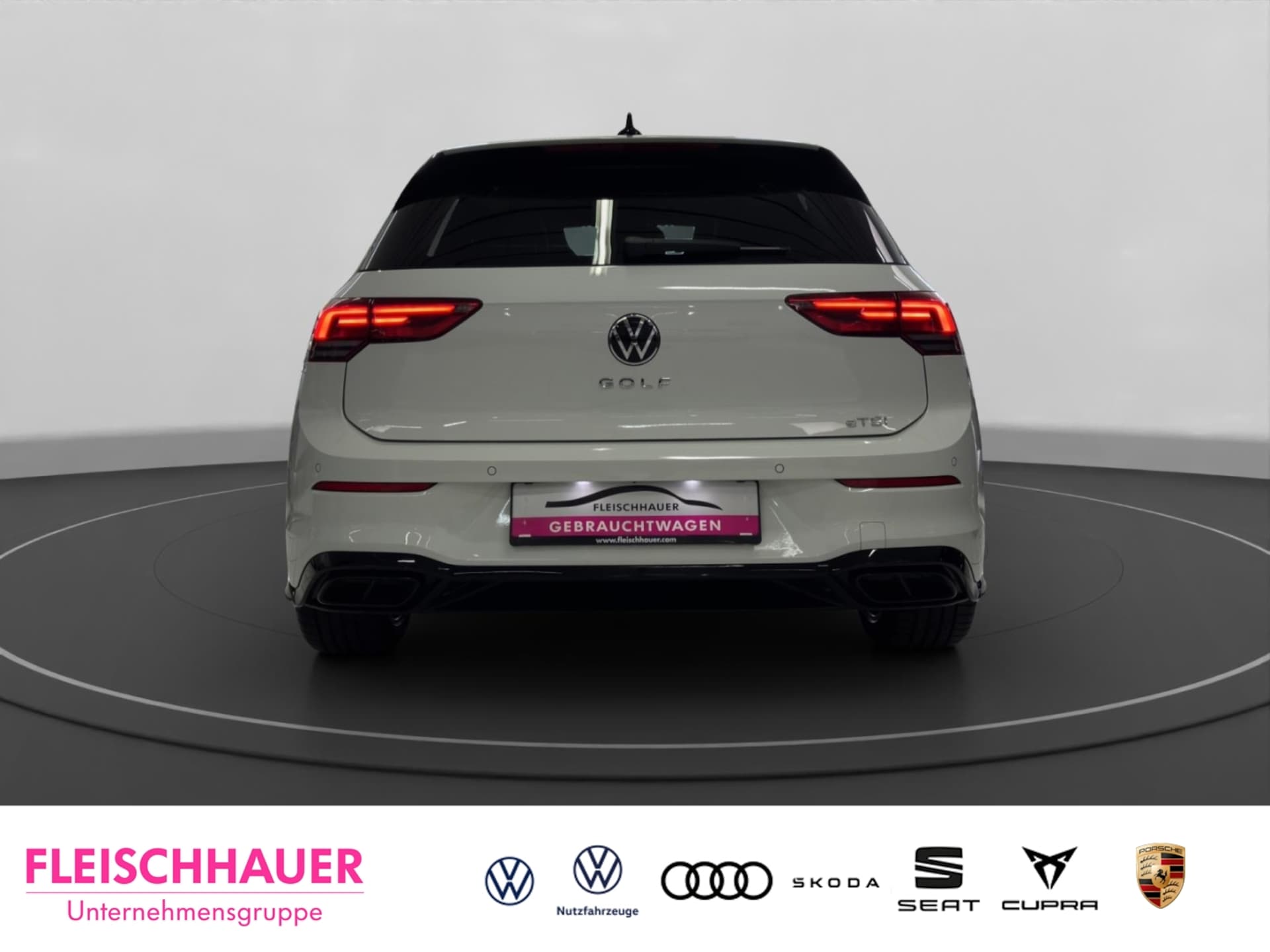 Volkswagen Golf R-Line