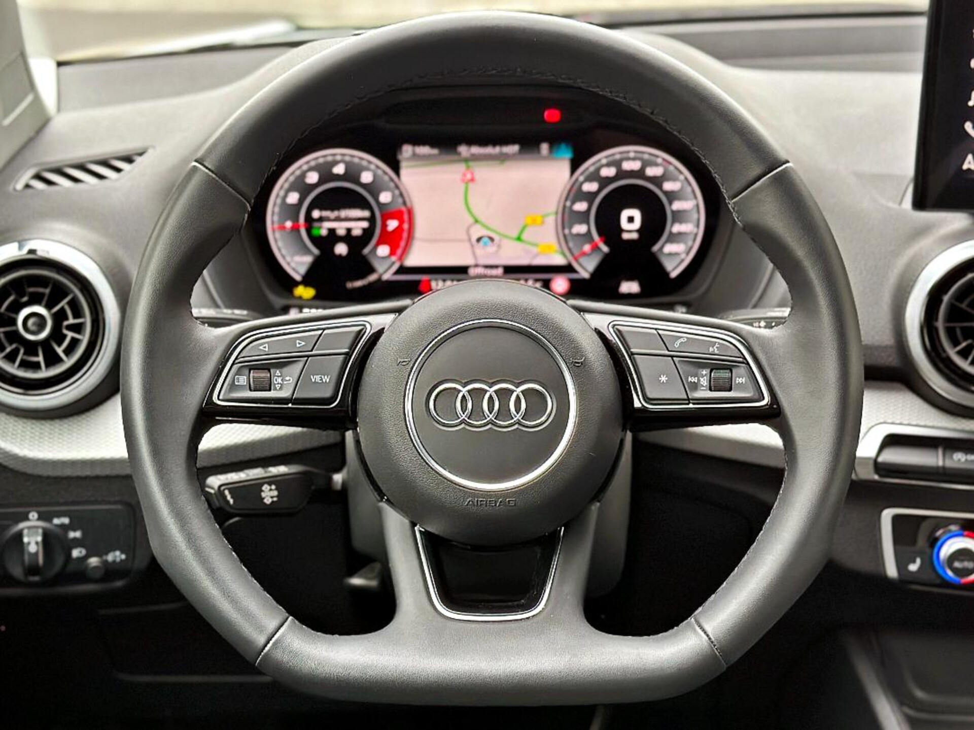 Audi Q2 S line