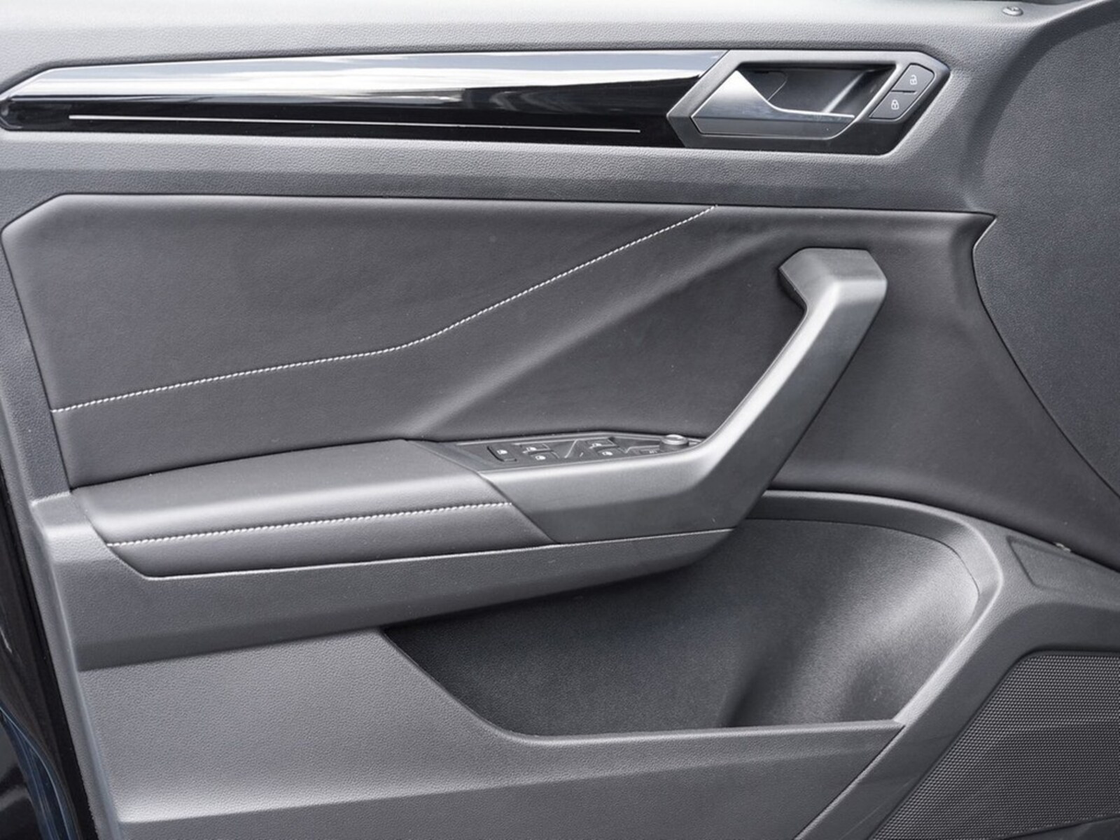 Volkswagen T-Roc – Bild 18