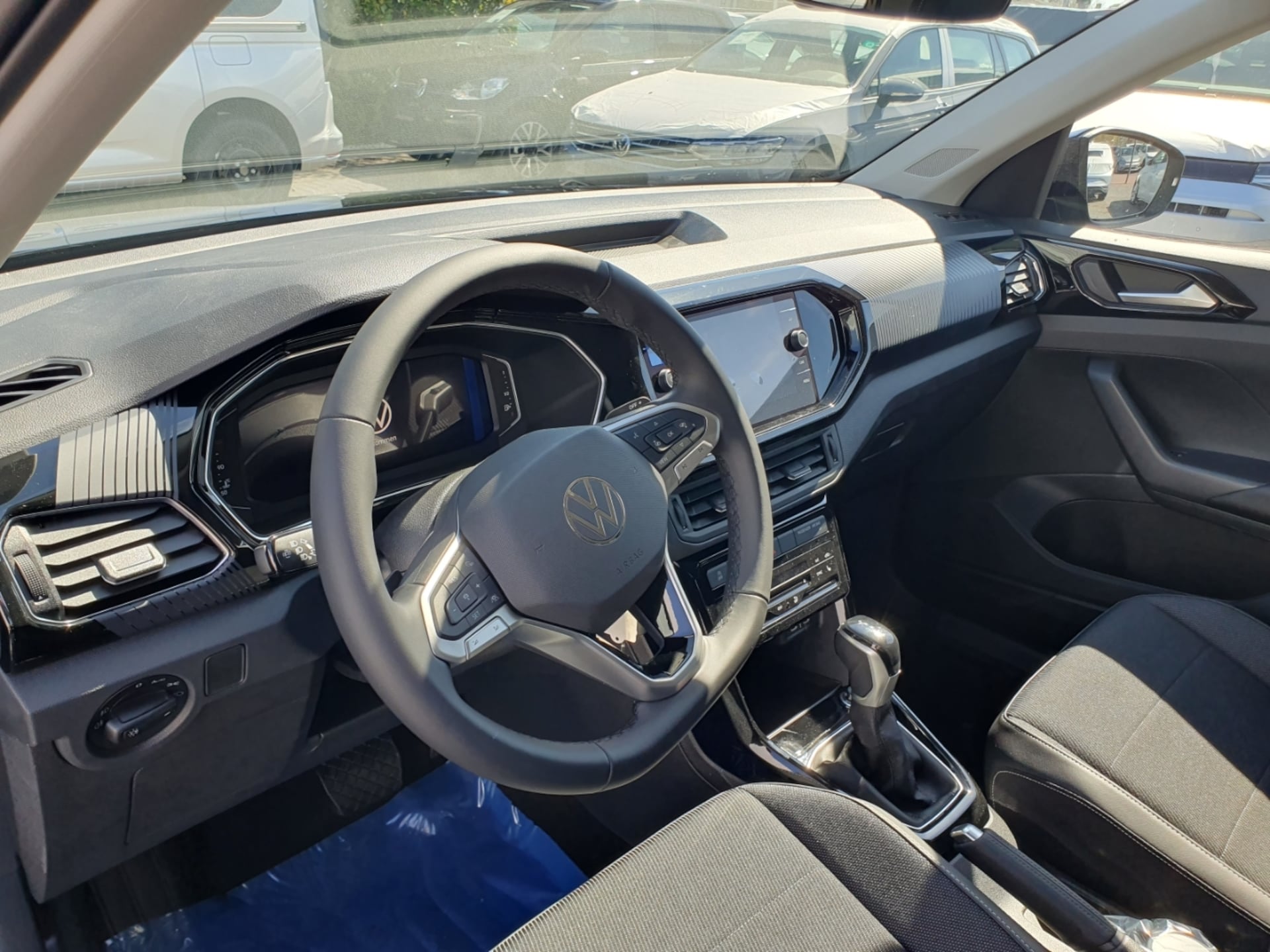 Volkswagen T-Cross Style