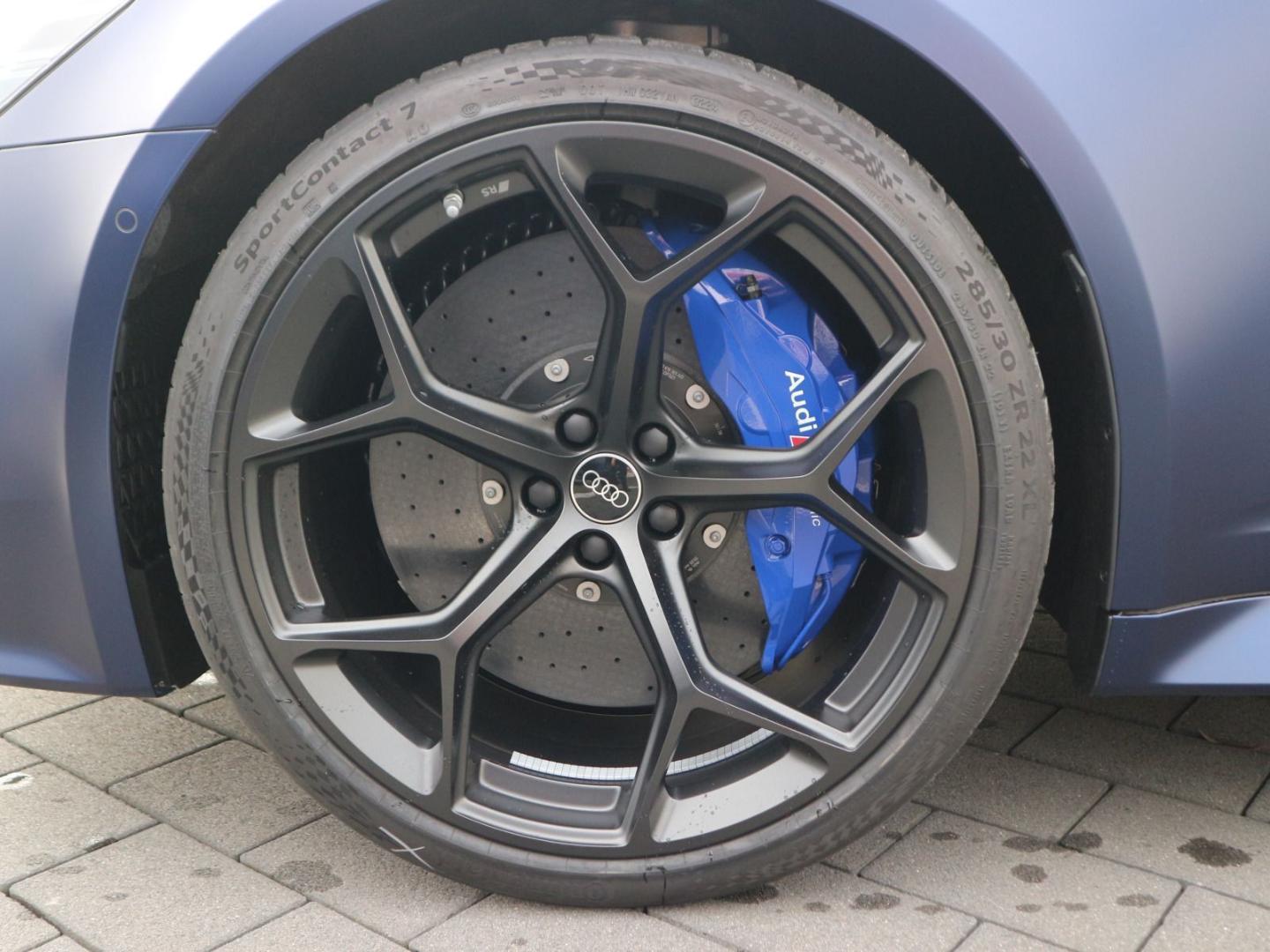 Image about Audi RS 6 Avant performance quattro tiptronic
