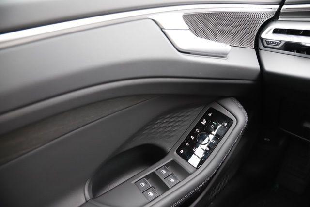2026 Audi A6 Premium Plus - Photo 21