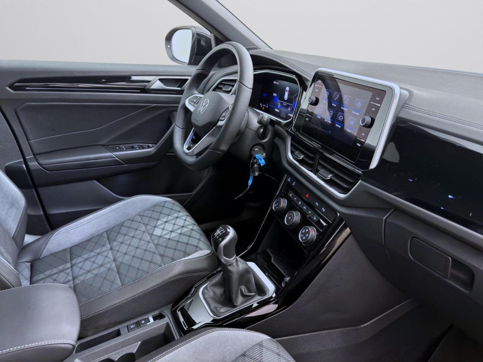 Volkswagen T-Roc – Bild 17