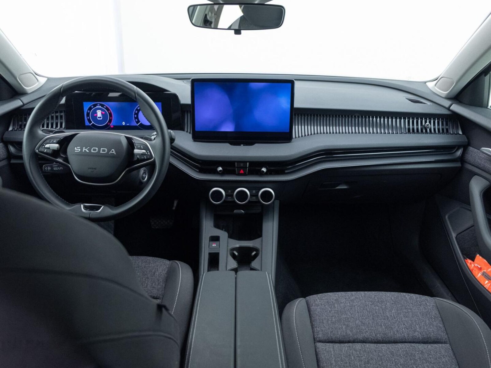 Škoda Superb Combi – Bild 13