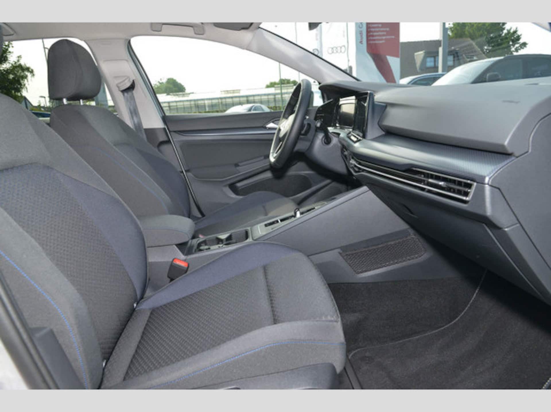 Volkswagen Golf United
