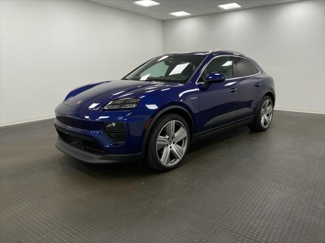 2024 Porsche Macan Base