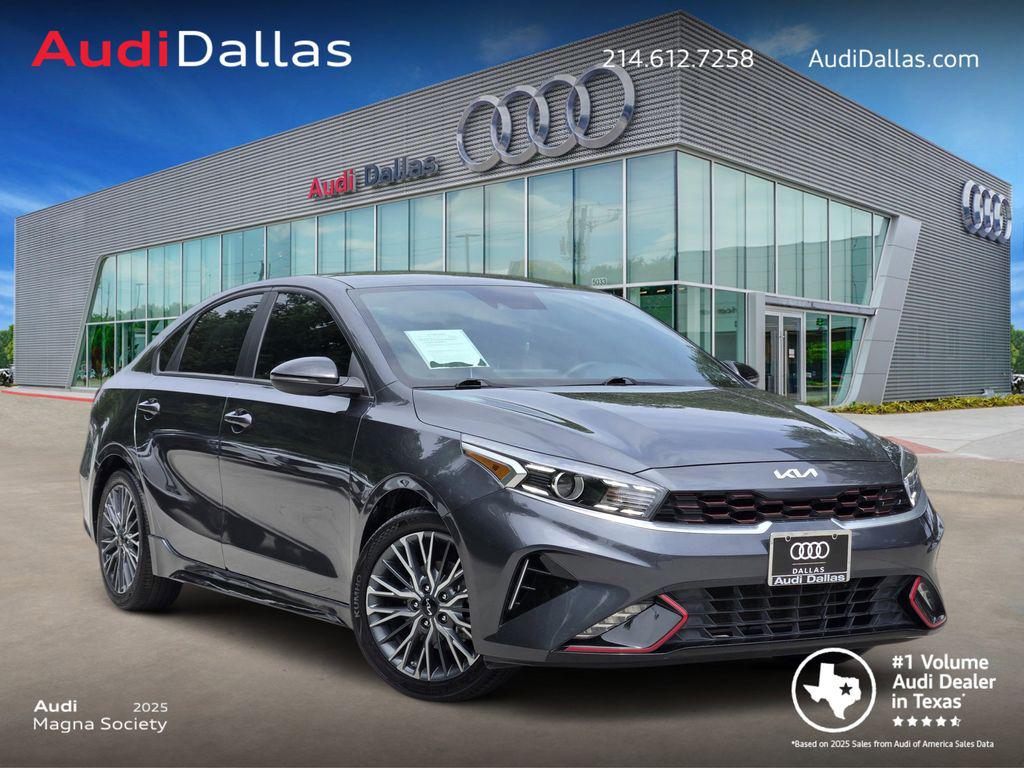 2023 Kia Forte GT-Line AT's photo