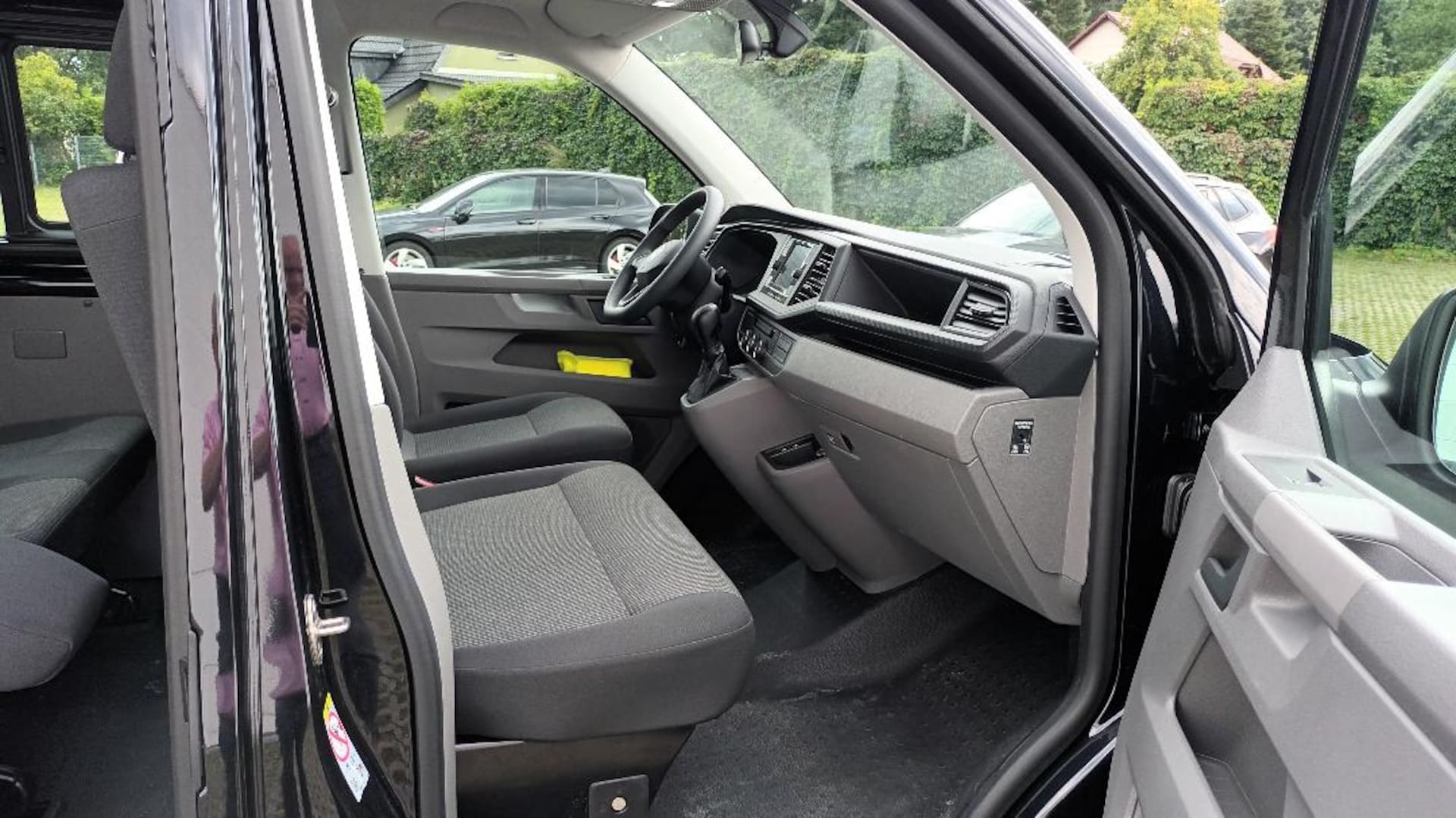 Volkswagen T6.1 Transporter Kombi kurzer Radstand