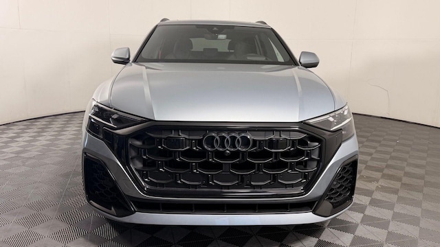 2026 Audi Q8