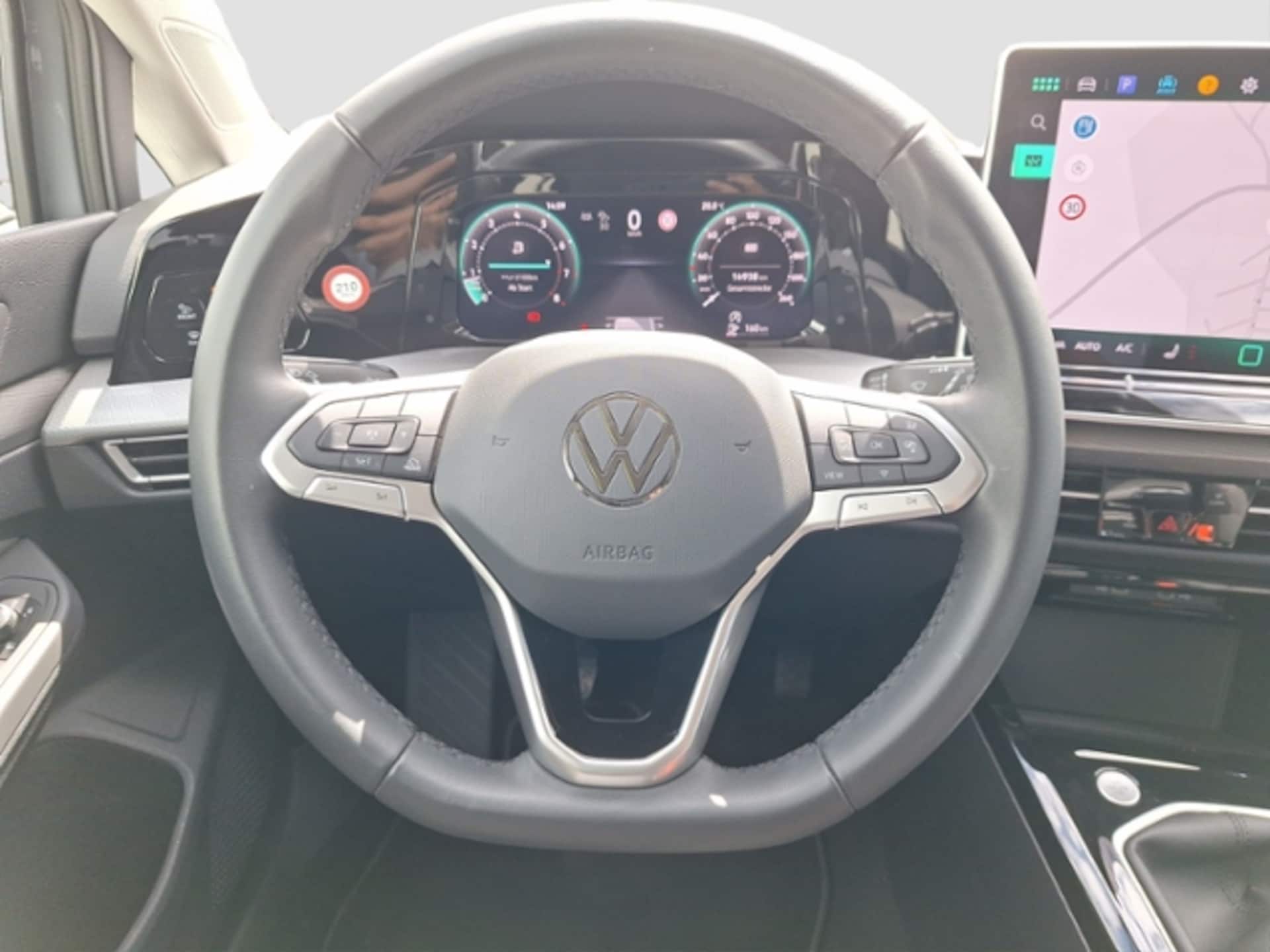 Volkswagen Golf Variant Style