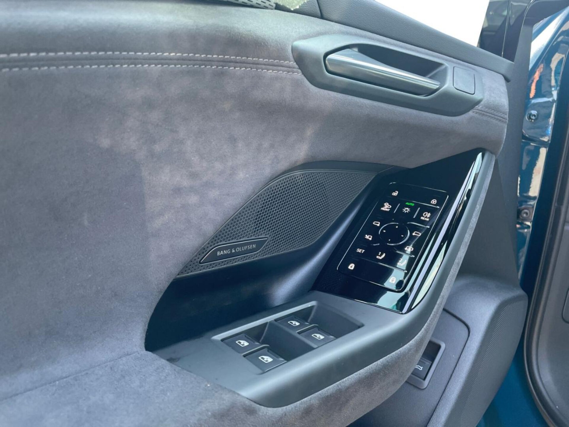 Audi A6 Avant e-tron edition one