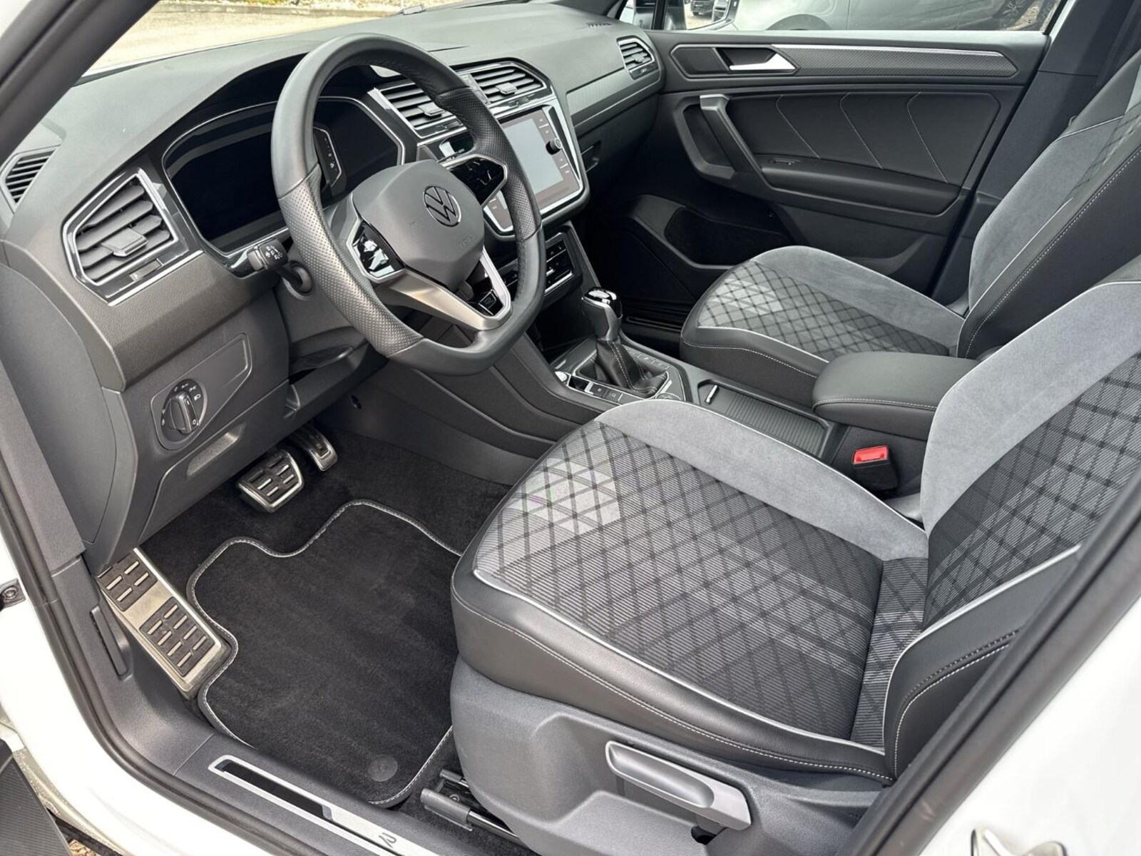 Volkswagen Tiguan Allspace – Bild 9