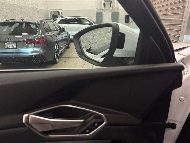 2023 AUDI E-TRON - Image 14