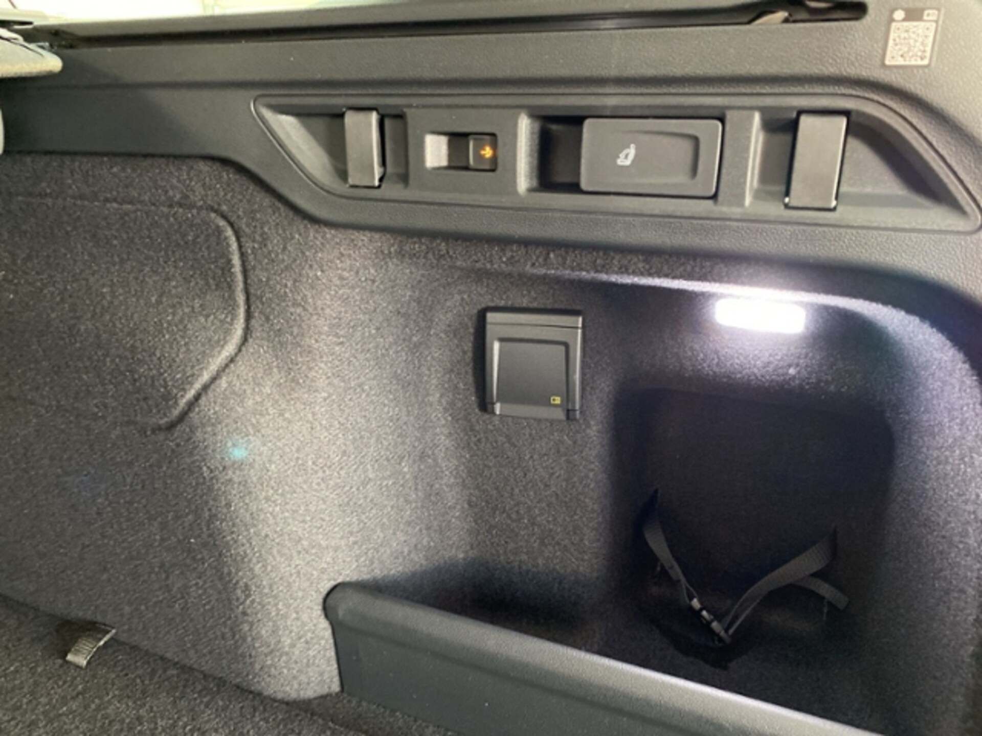 Volkswagen Passat Elegance