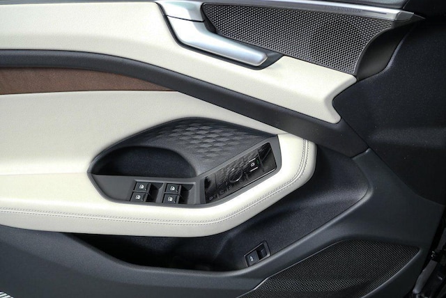 2026 Audi A6 Premium Plus - Photo 7