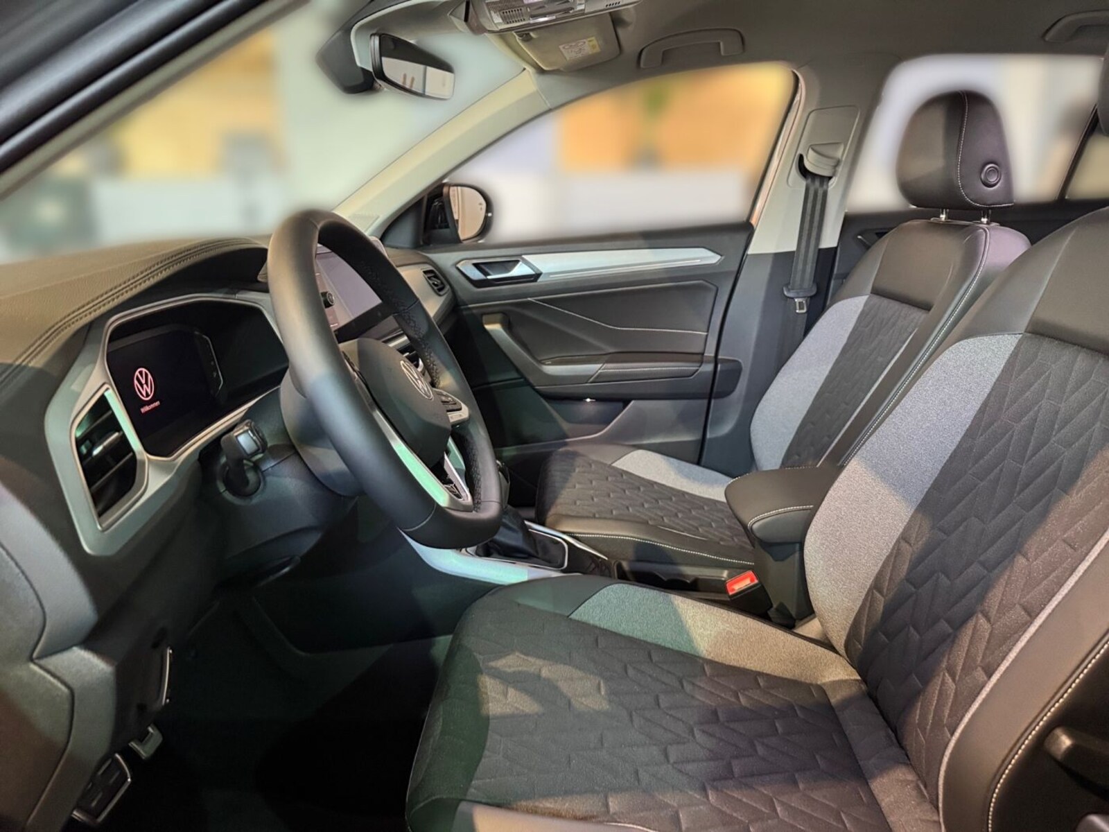 Volkswagen T-Roc – Bild 13