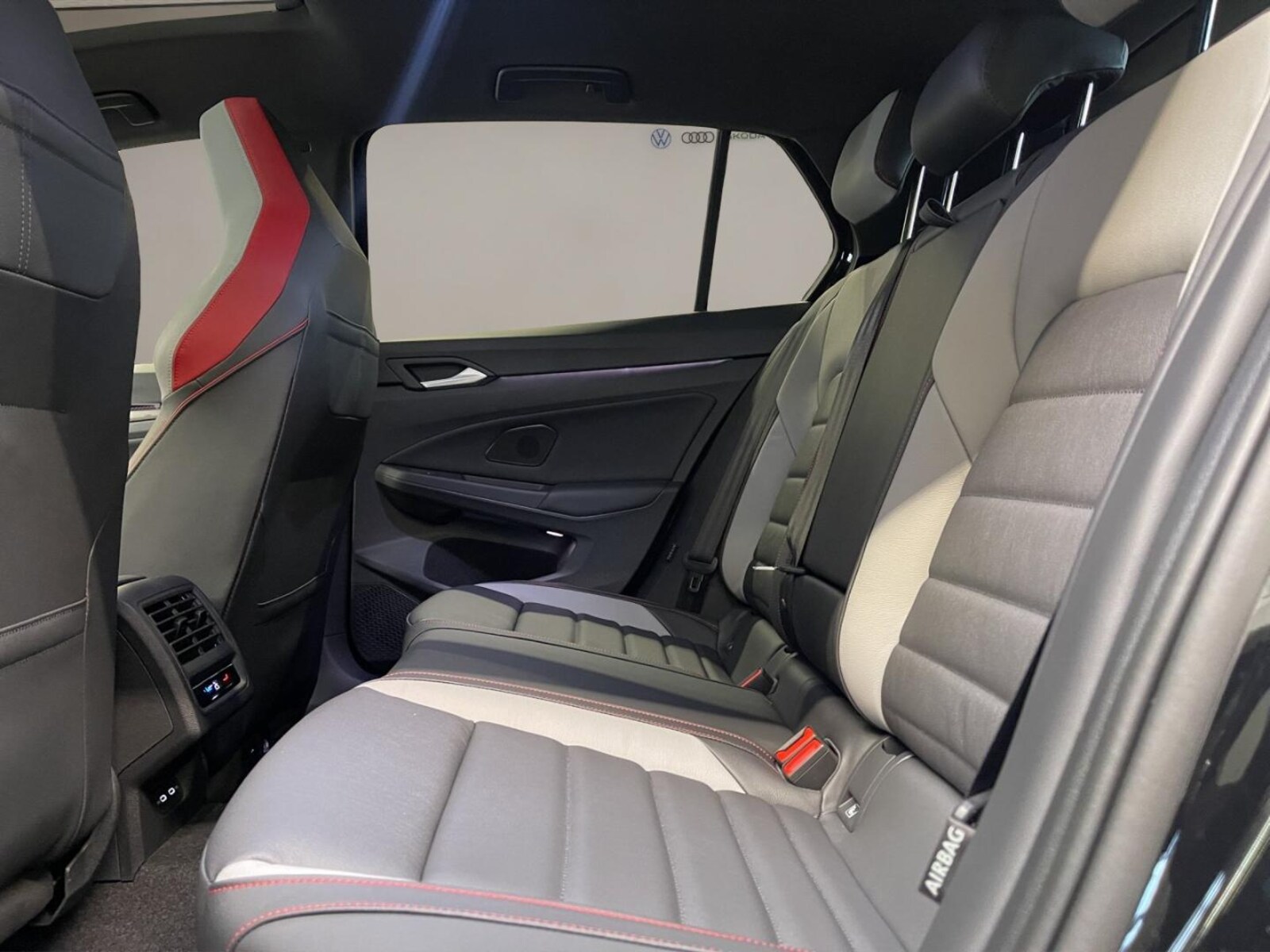 Volkswagen Golf – Bild 16