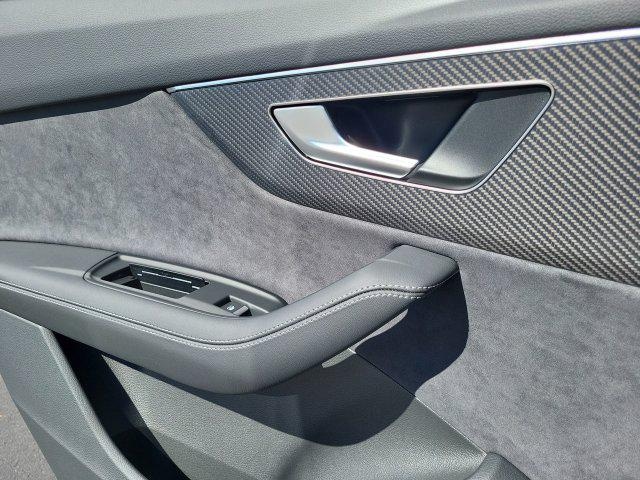 2026 Audi SQ7 Premium Plus - Photo 15