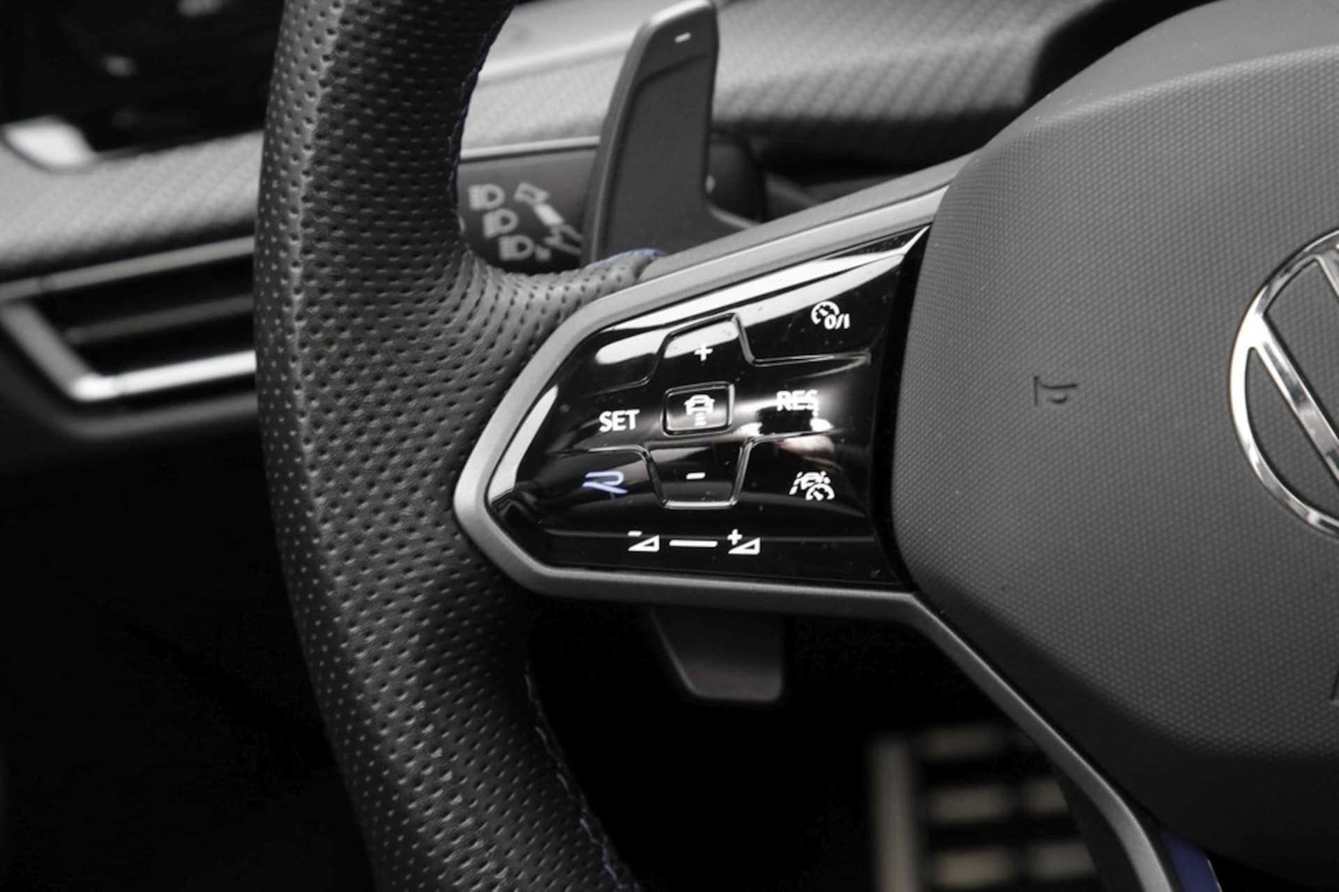 Volkswagen Golf R