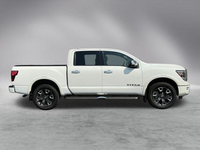 2023 Nissan Titan