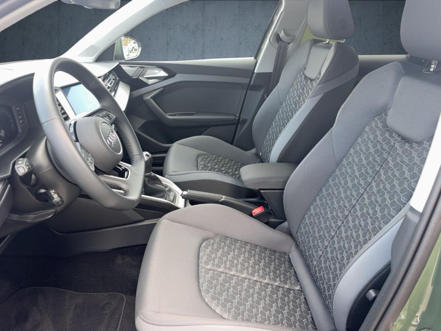 Bild über Audi A1 Sportback advanced 30 TFSI Schaltgetriebe - für weitere Informationen kontaktieren Sie den Audi Partner