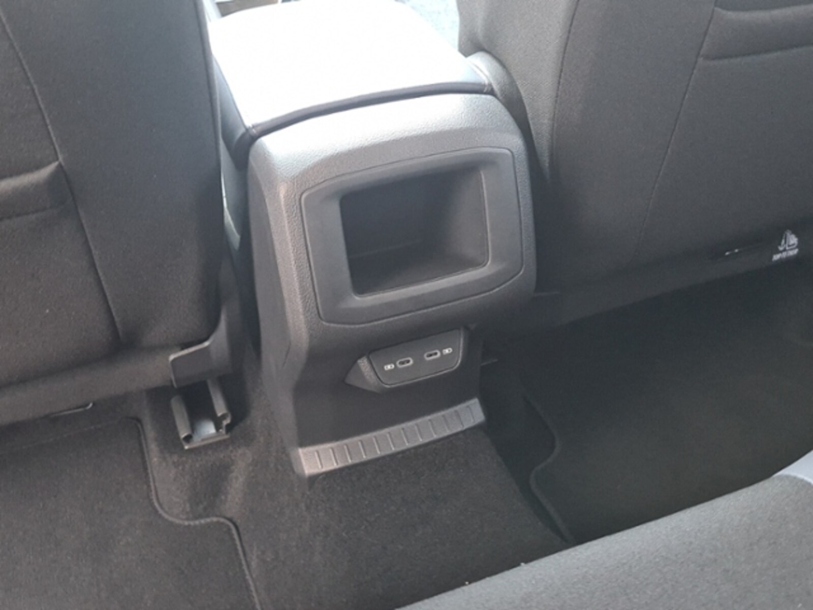 Volkswagen T-Cross – Bild 24
