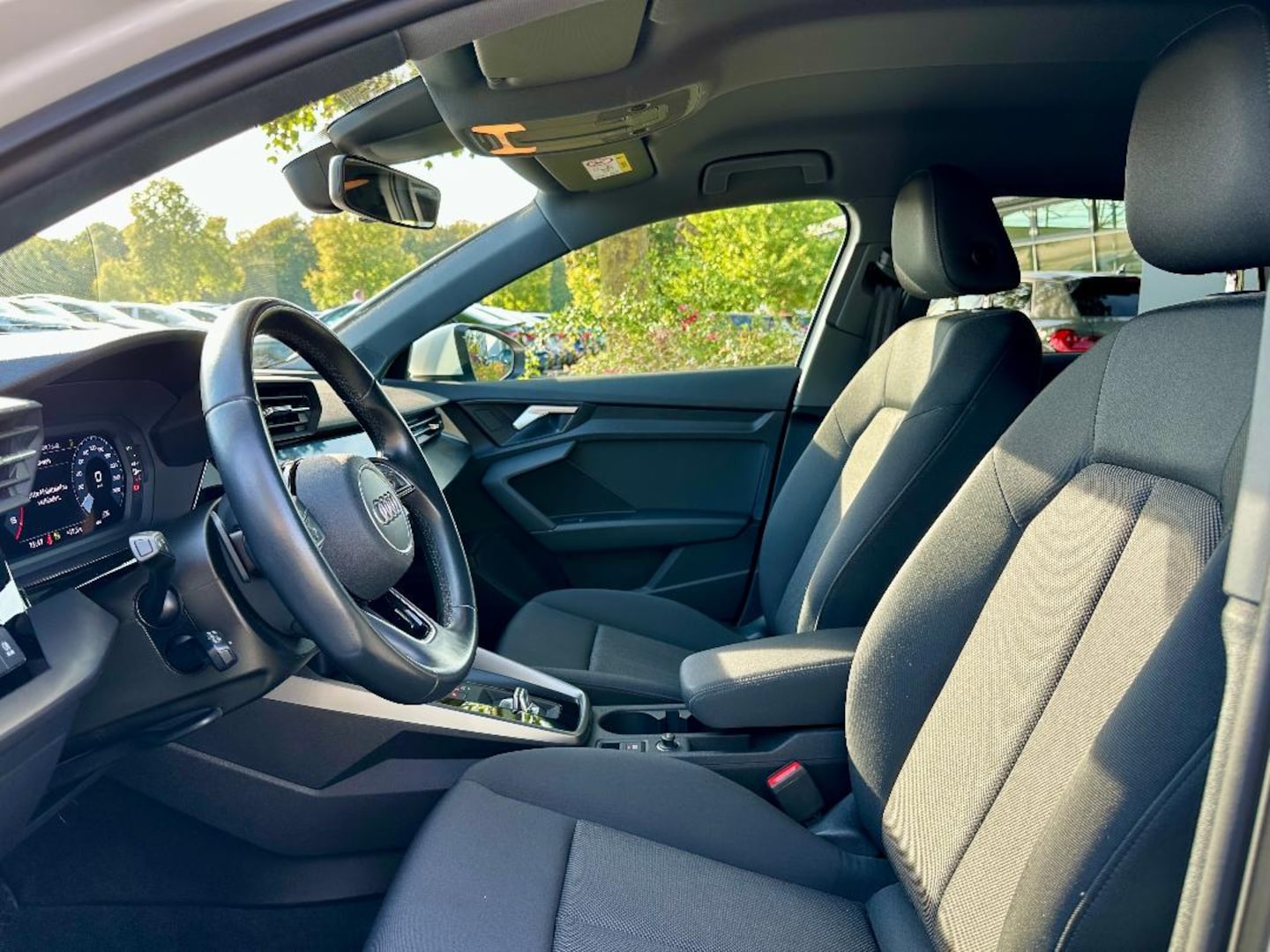 Bild über Audi A3 Sportback advanced 30 TFSI S tronic - für weitere Informationen kontaktieren Sie den Audi Partner