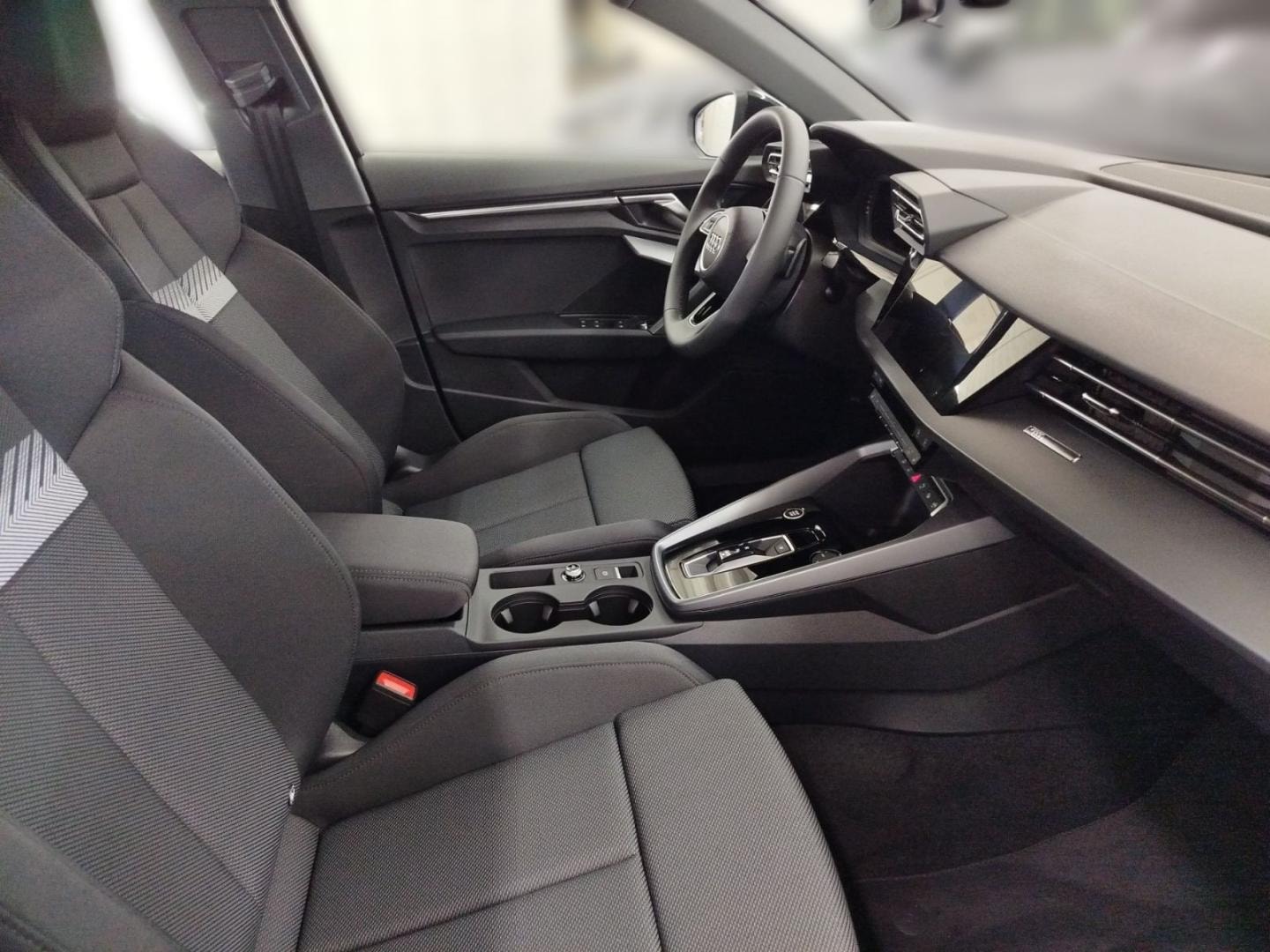 Bild über Audi A3 Sportback TDI S tronic - für weitere Informationen kontaktieren Sie den Audi Partner
