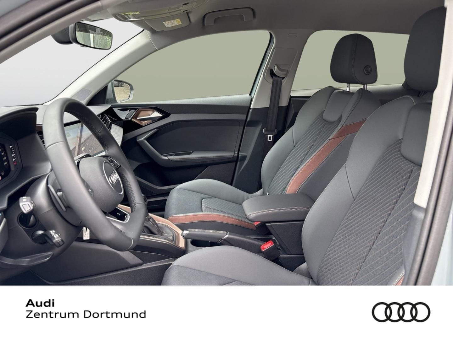 Bild über Audi A1 Sportback S line 40 TFSI S tronic - für weitere Informationen kontaktieren Sie den Audi Partner