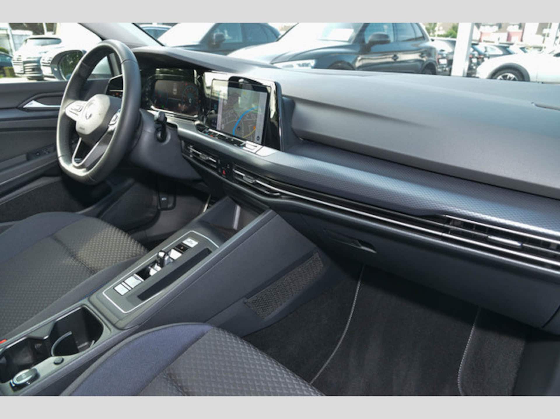 Volkswagen Golf United