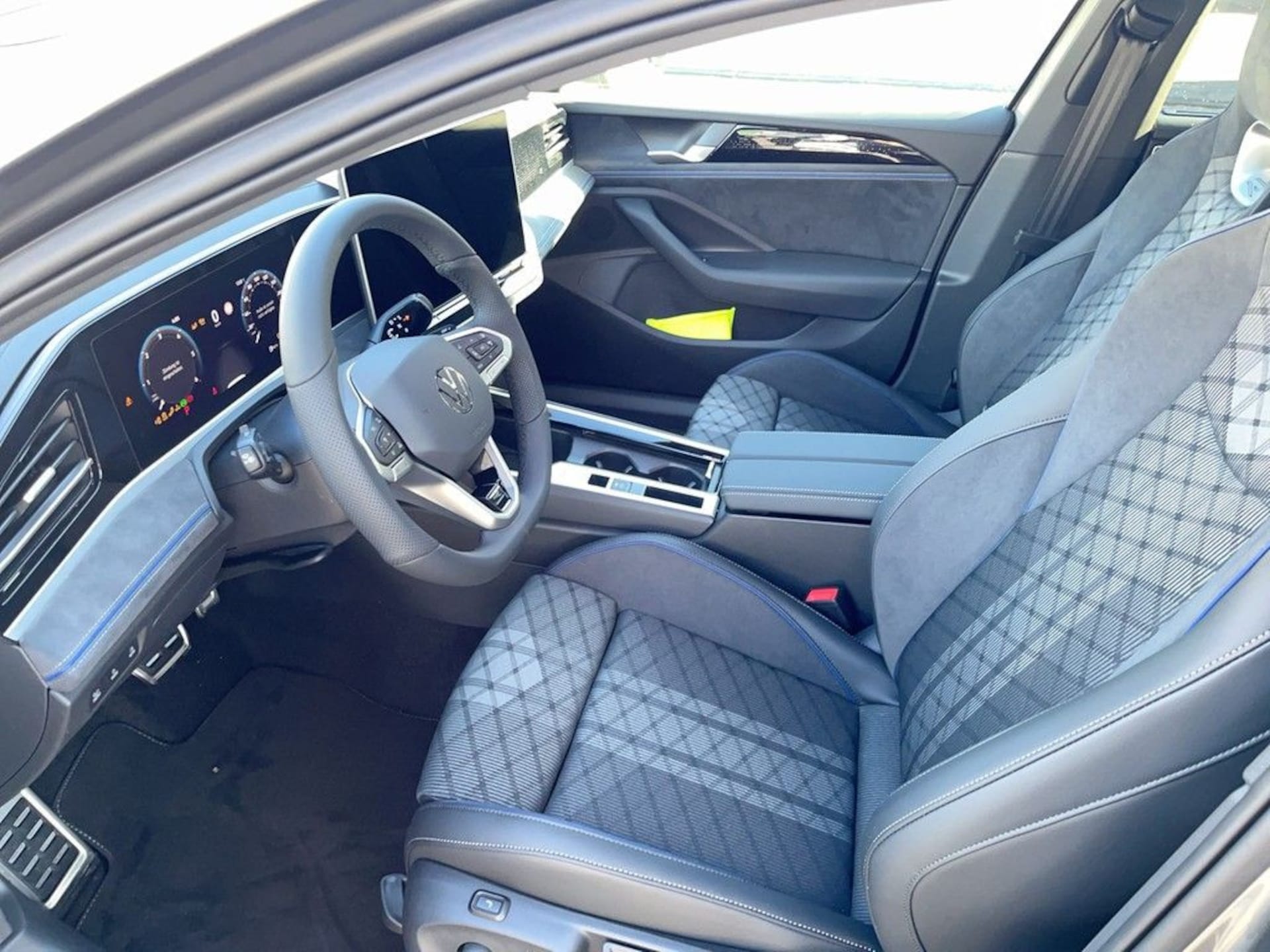 Volkswagen Passat R-Line