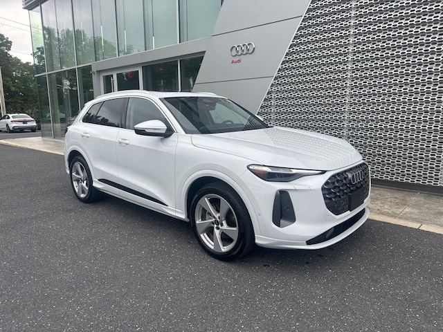 Photo of 2025 Audi Q5 