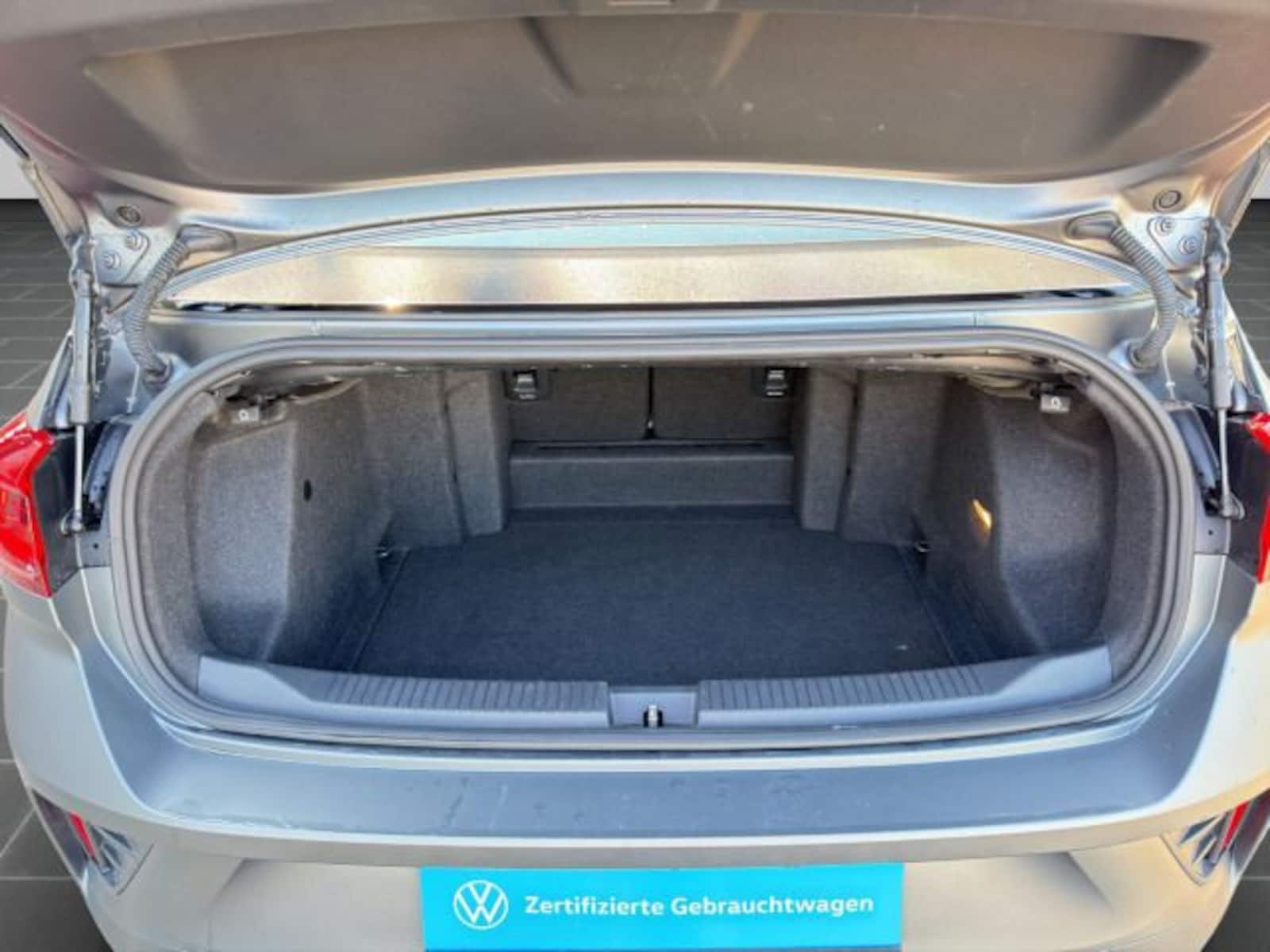 Volkswagen T-Roc Cabriolet – Bild 15
