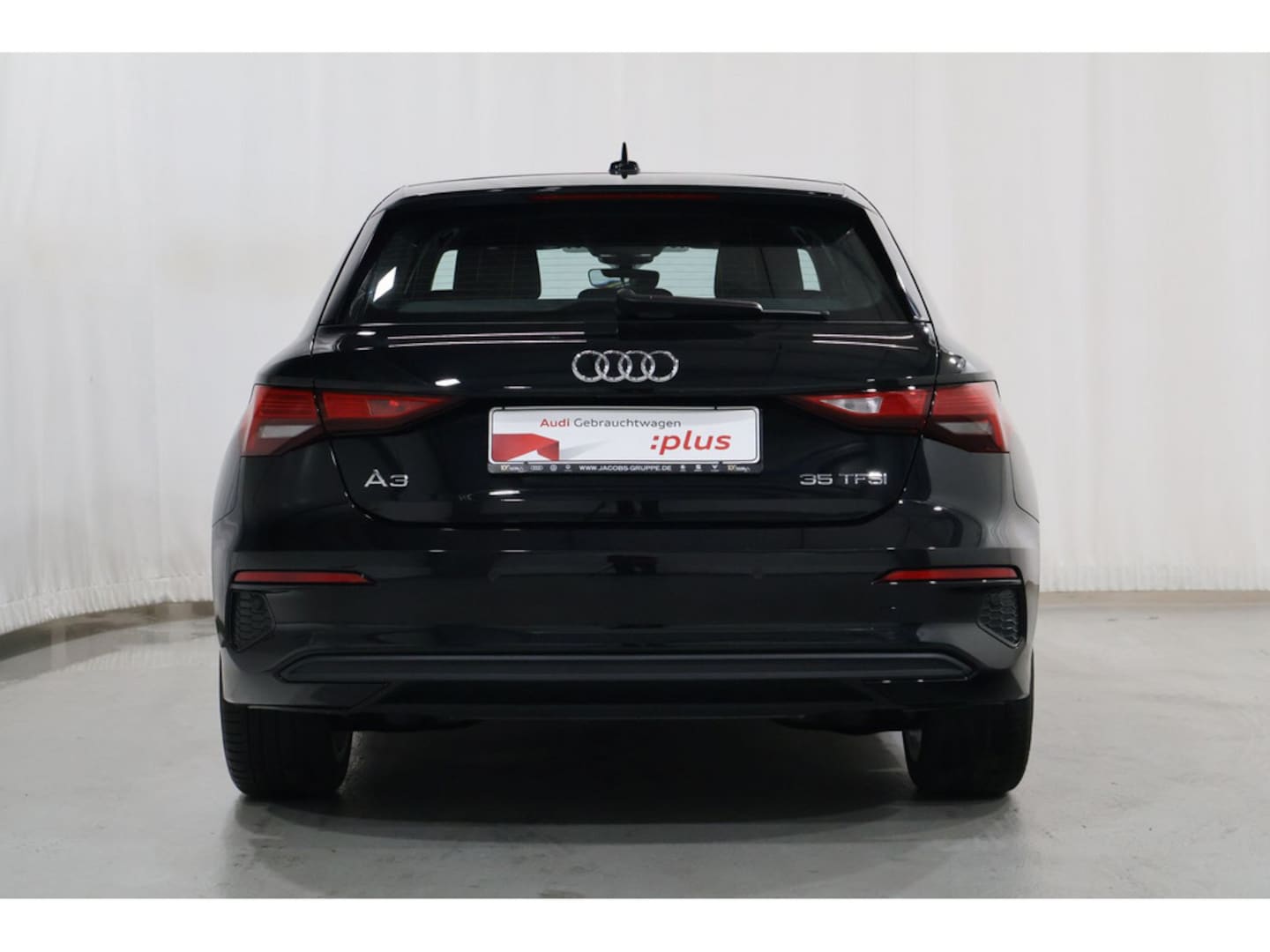 Bild über Audi A3 Sportback 35 TFSI S tronic - für weitere Informationen kontaktieren Sie den Audi Partner