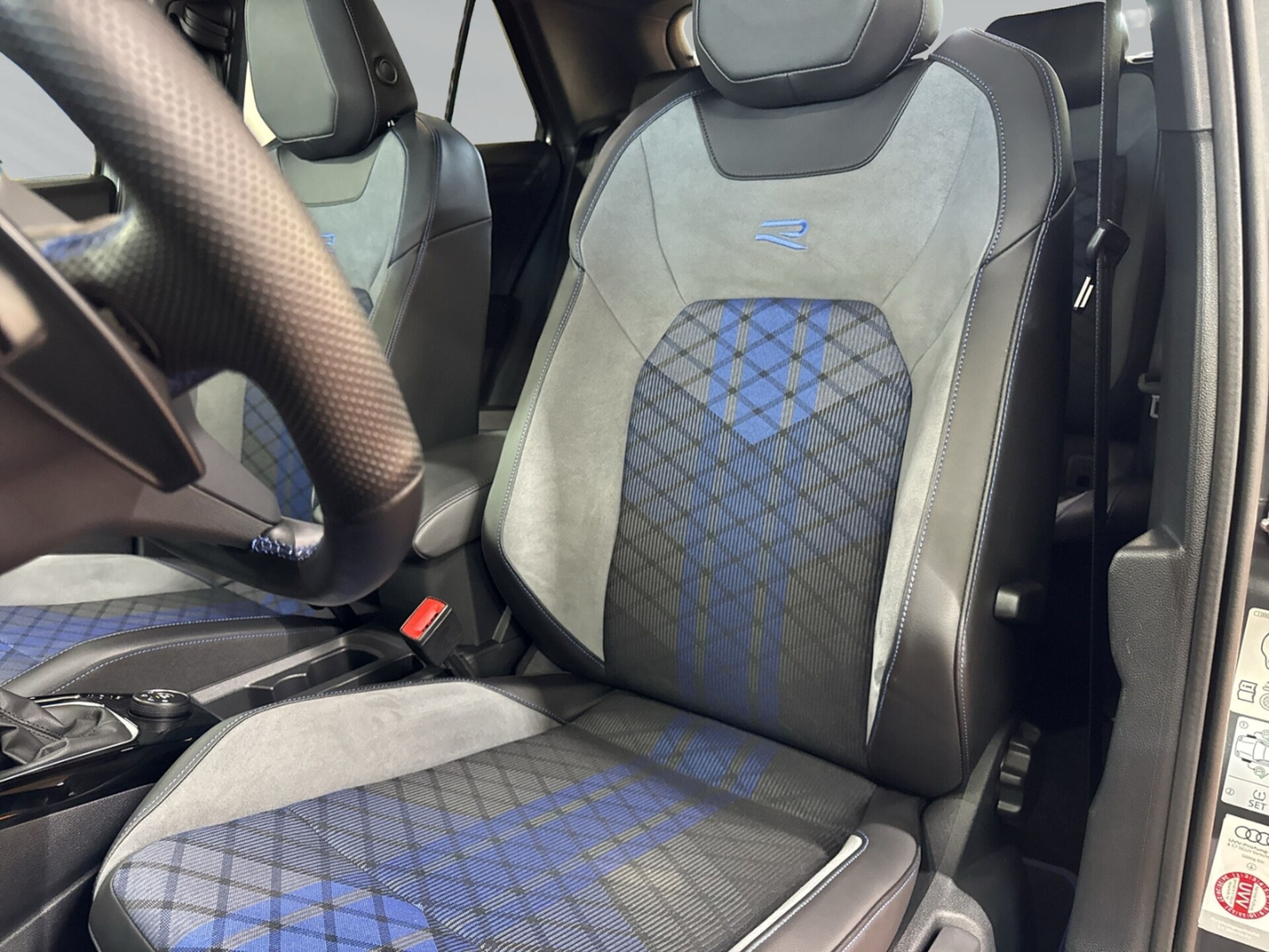 Volkswagen T-Roc R