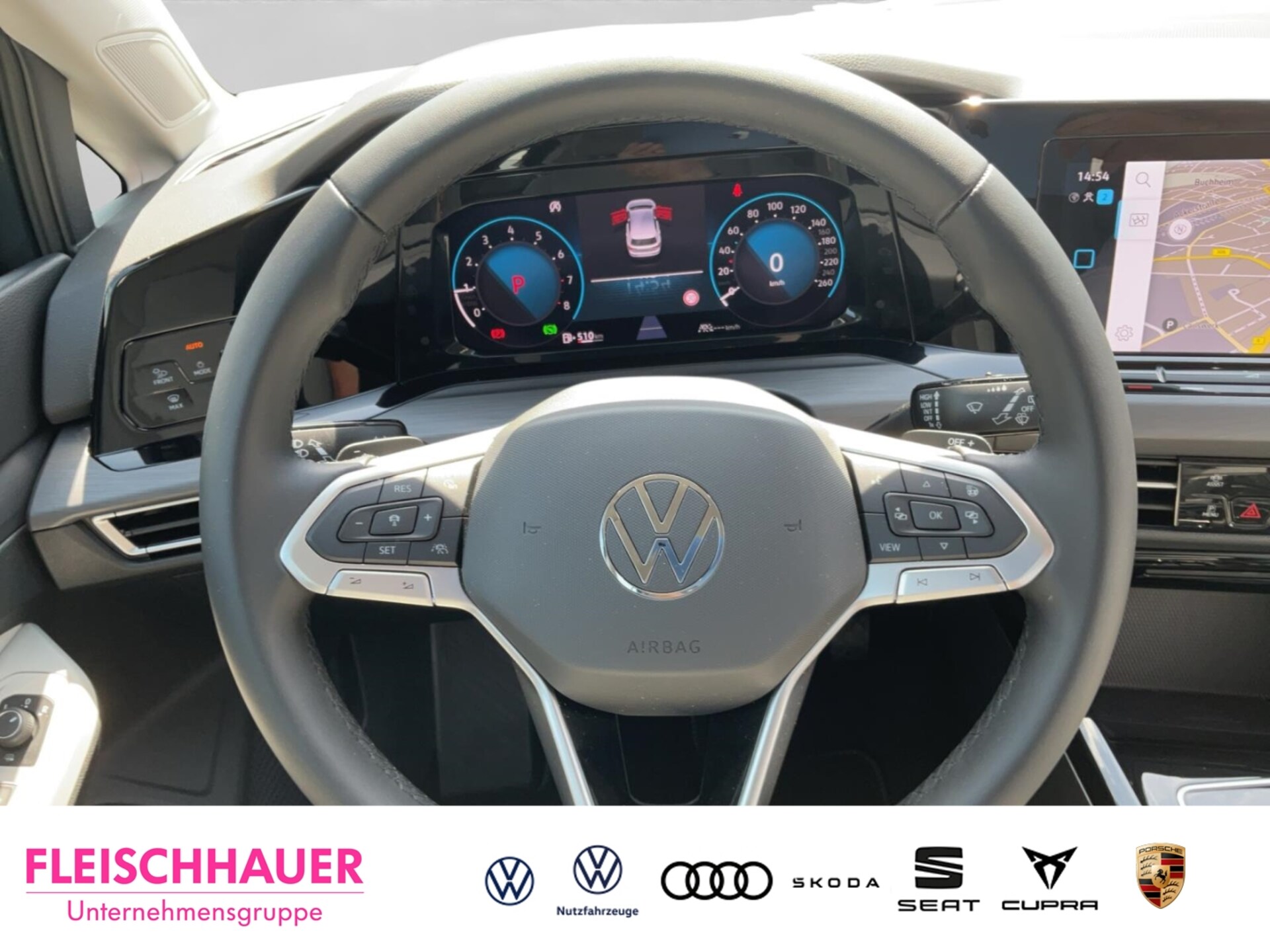Volkswagen Golf Style