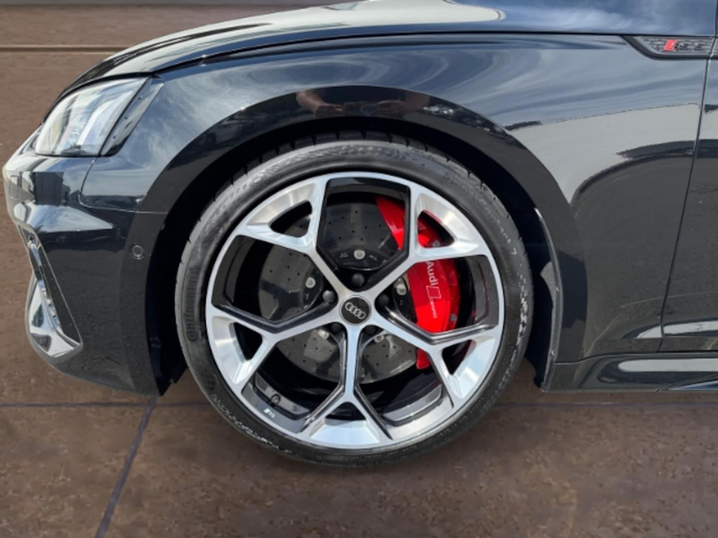 Bild über Audi RS 5 Coupé TFSI quattro tiptronic - für weitere Informationen kontaktieren Sie den Audi Partner