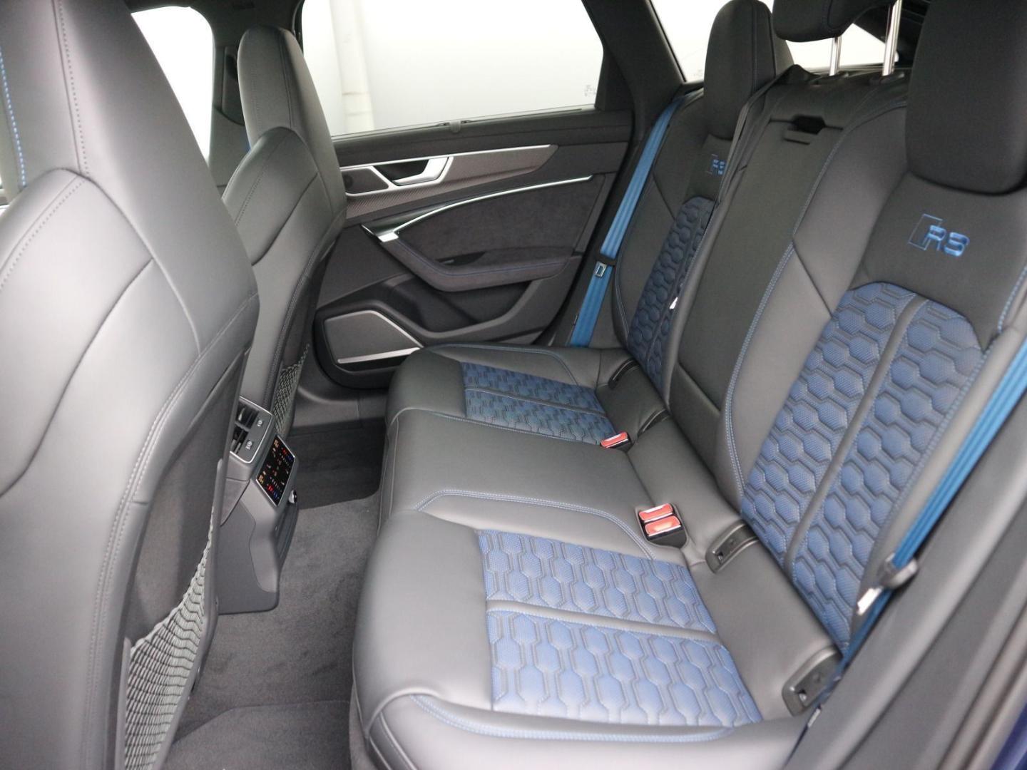 Image about Audi RS 6 Avant performance quattro tiptronic
