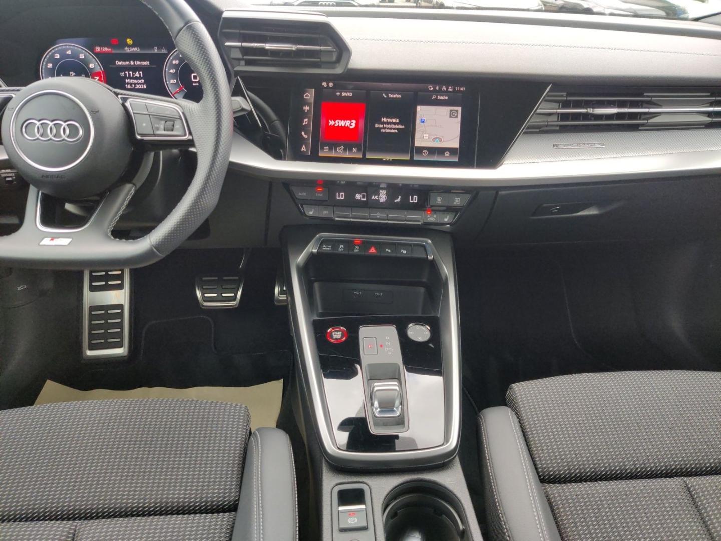 Image about Audi S3 Limousine TFSI quattro S tronic