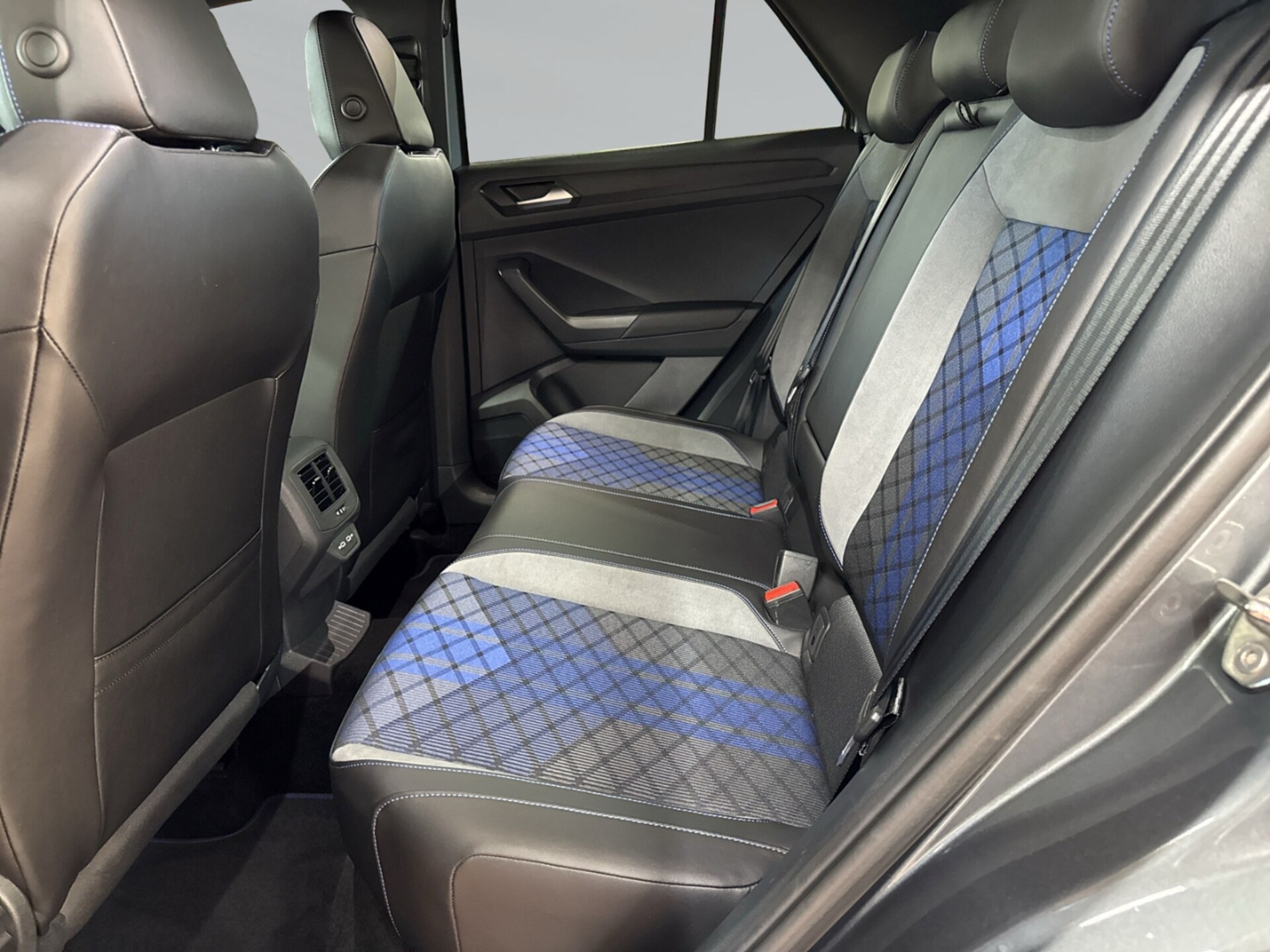 Volkswagen T-Roc R