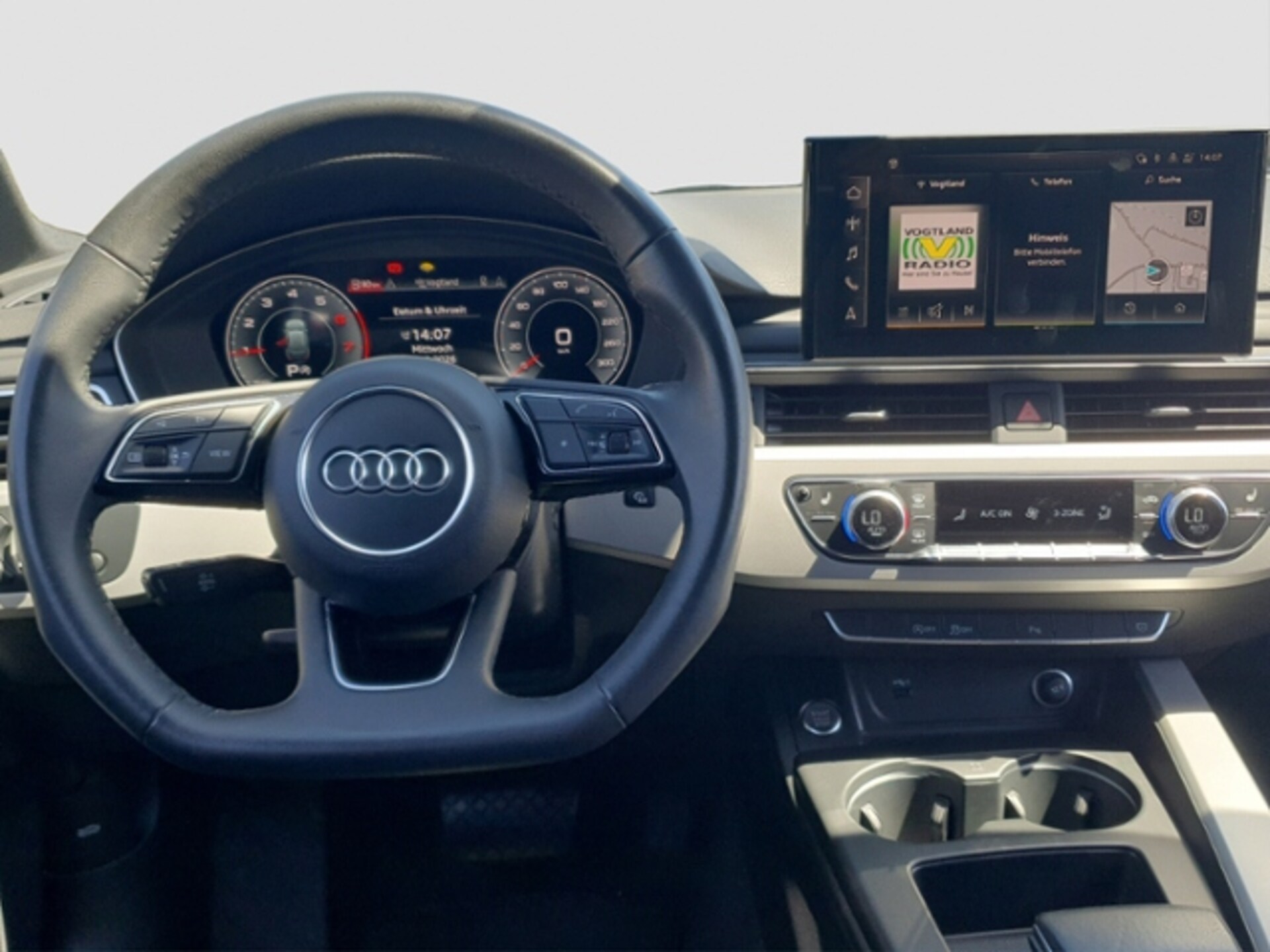 Audi A4 Avant S line