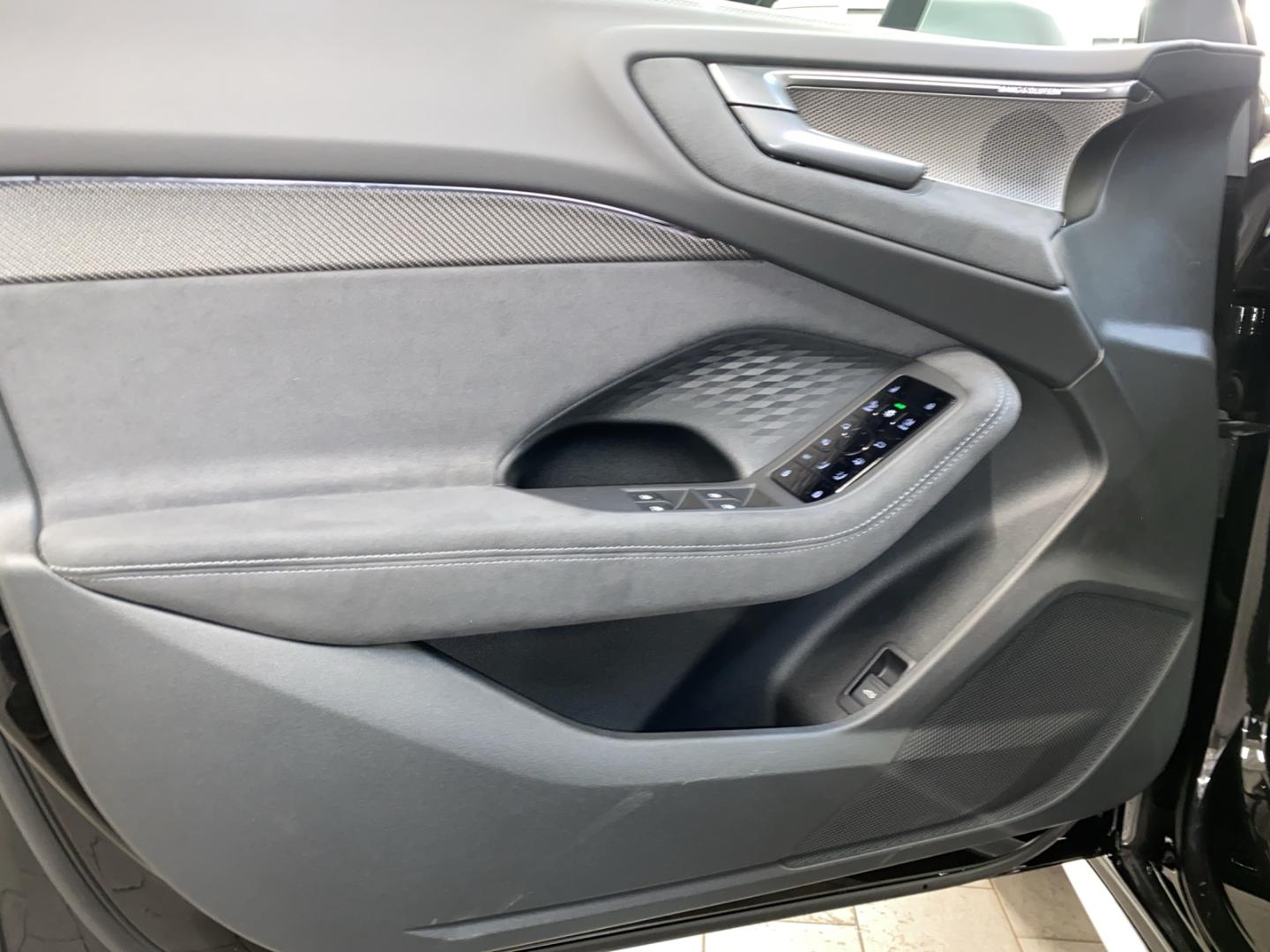 Image about Audi S5 Avant TFSI 270 kW S tronic