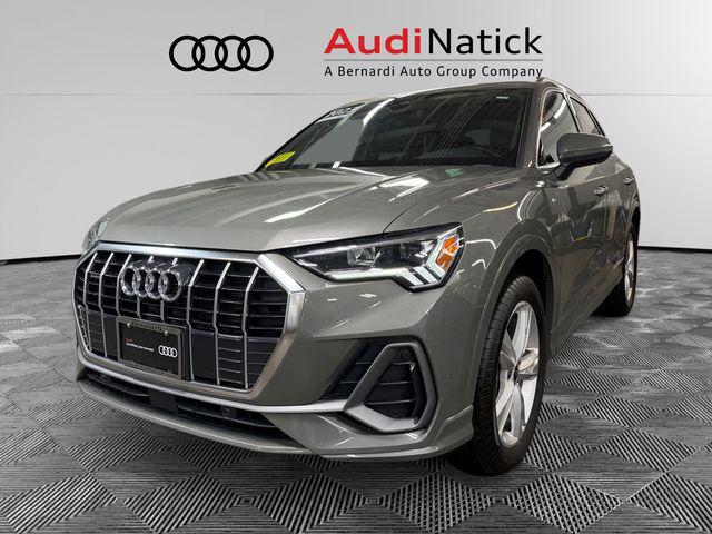 2023 Audi Q3 45 TFSI S Line Premium quattro's photo