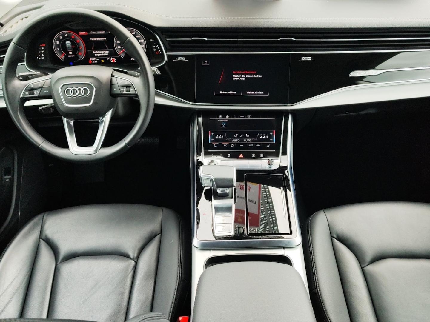 Bild über Audi Q8 55 TFSI quattro tiptronic - für weitere Informationen kontaktieren Sie den Audi Partner