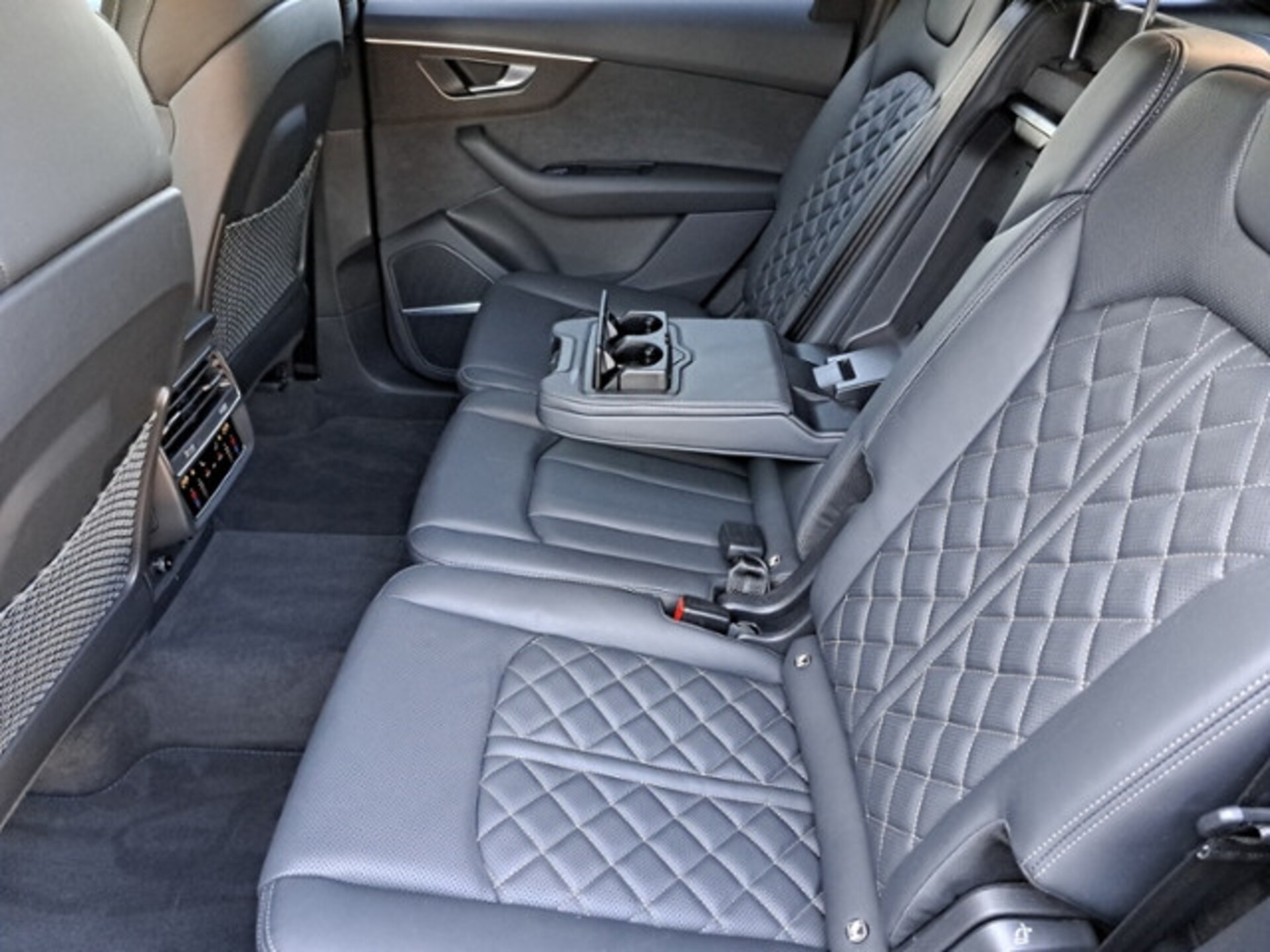 Audi SQ7 SUV