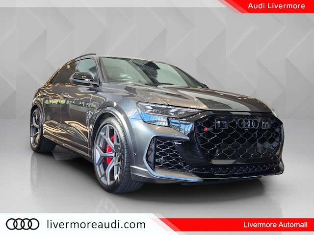 2026 Audi RS Q8 SUV performance
