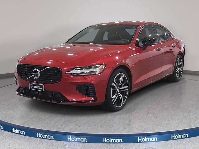 2022 Volvo S60 Recharge Plug-In Hybrid